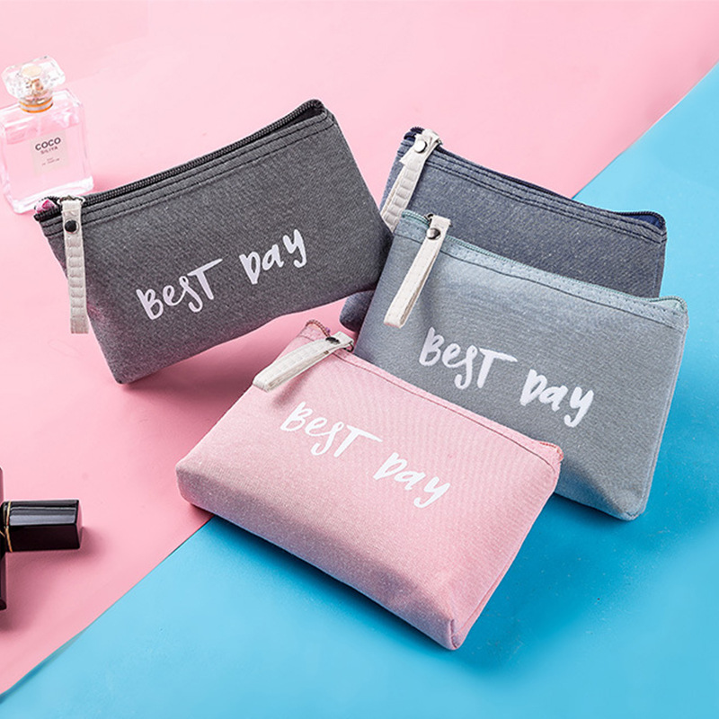 Estilo coreano ins chica corazón bolsa de almacenamiento portátil simple de las mujeres bolsa de cosméticos pequeña red roja moda viaje mini bolsa de lavado