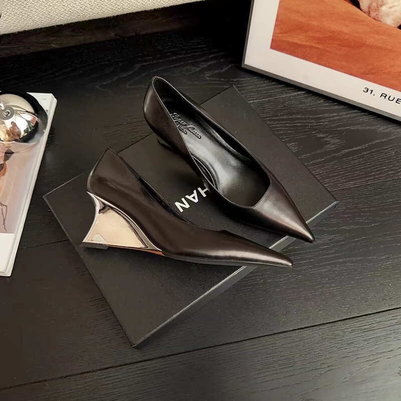 Lily-Liver Elegant Ladylike Color-Blocked Single Shoes Women's Shoes 2024 New Style Pointed Toe Wedge Heel Shallow Heel Shoes Thick Sole