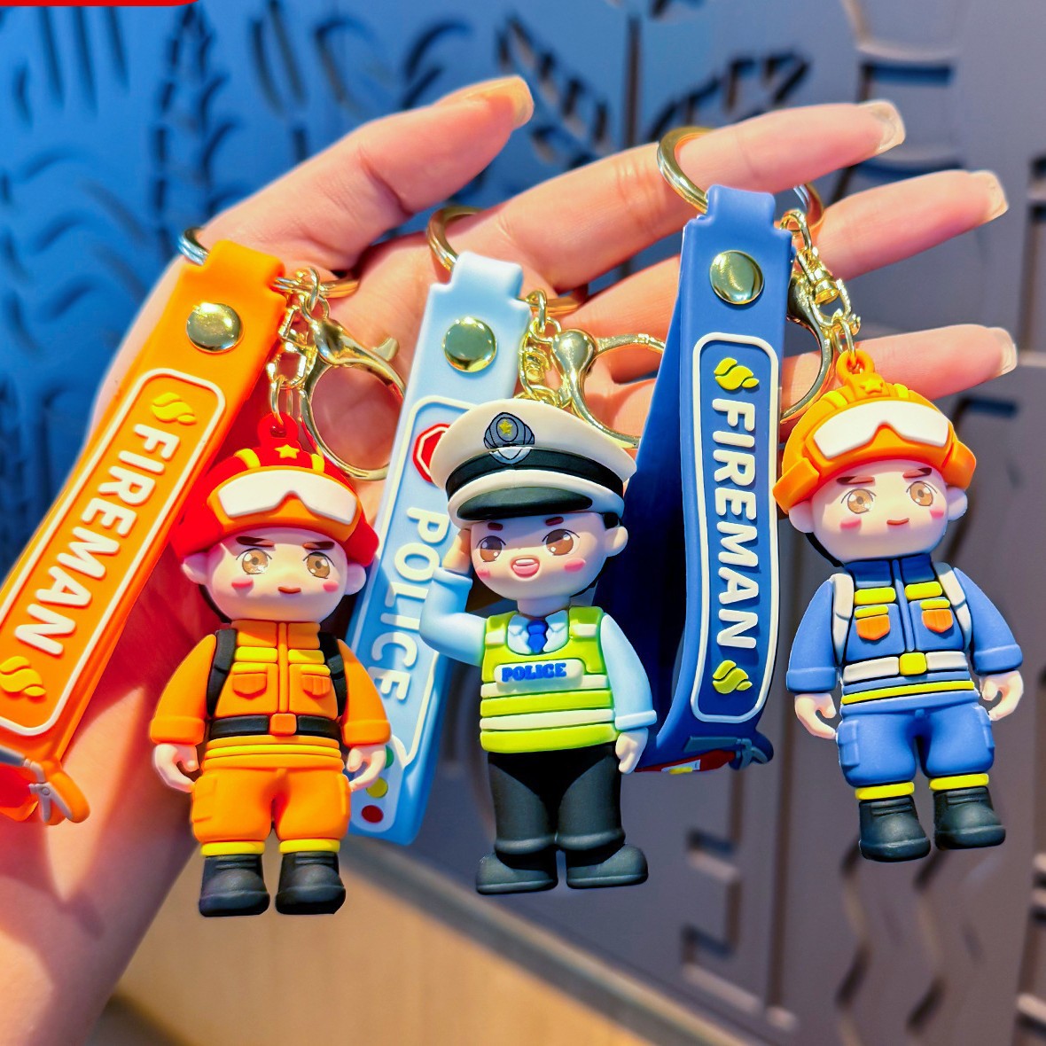 Bomberos llavero lindos bolsos colgantes decoración Día del Ejército llavero de automóviles de dibujos animados homenaje regalos de vacaciones