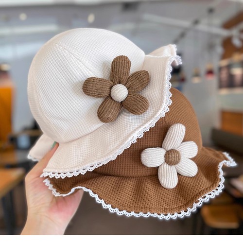 Lace baby hat autumn cute and super cute children's fisherman hat boys and girls basin hat flower spring and autumn sun visor basin hat