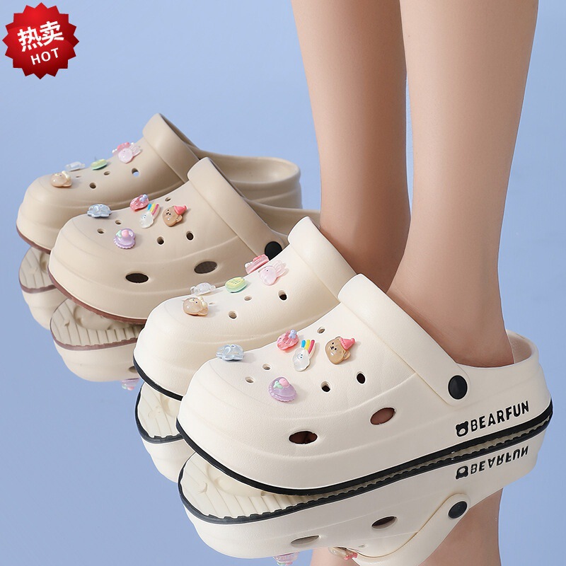 Women's Summer Outer Wear Non-slip 2024 Hole Shoes New Style Ins Fashionable Internet Famous Thick Bottom Beach Baotou Sandals Half Slippers