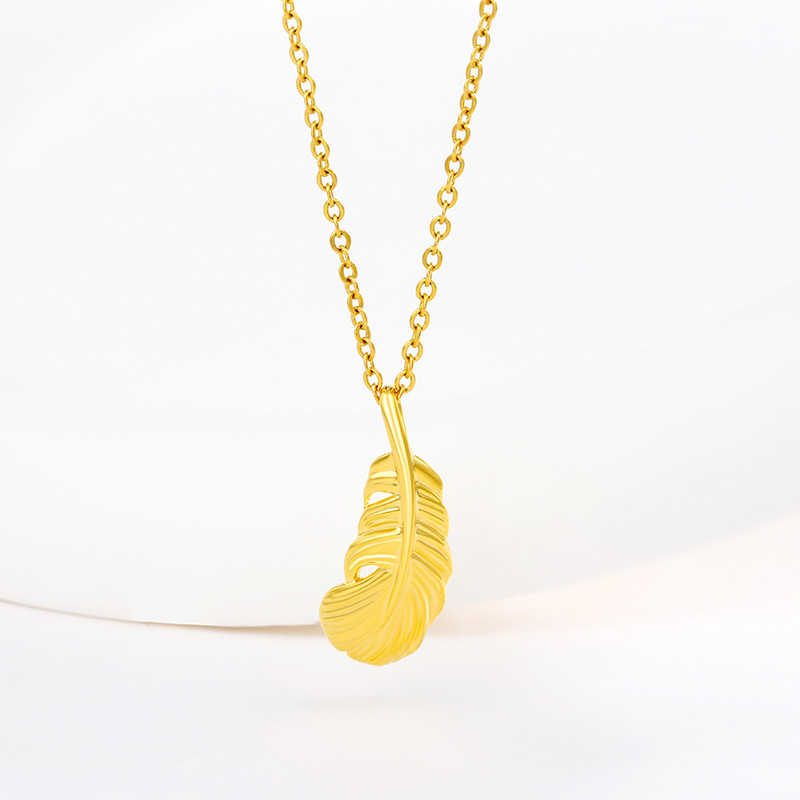 Xuping joyería aleación otoño-invierno amor lenguaje secreto pluma colgante moda femenina simple ala personalidad de la tienda de suministro
