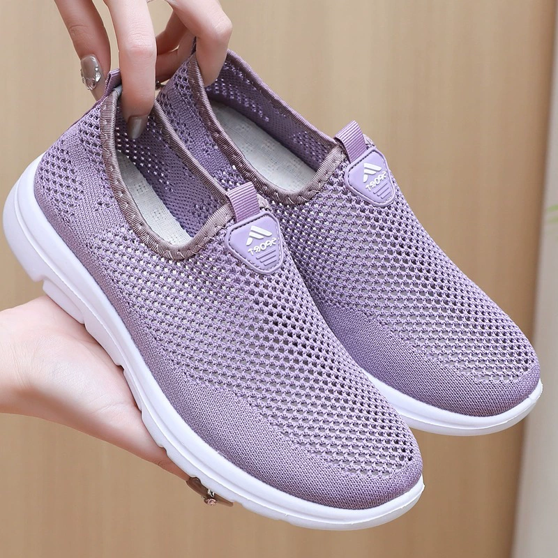 Старая пекинская тканевая обувь, женская обувь с сеткой, летняя спортивная повседневная обувь с дышащей сеткой, нескользящая обувь для мам среднего и пожилого возраста на одной ноге.