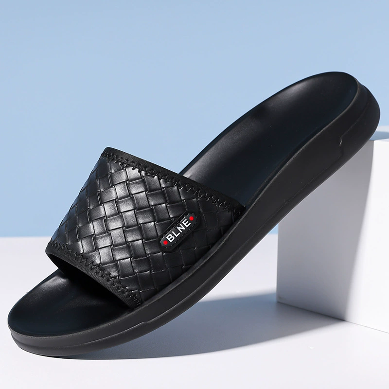 2025 новые летние мужские тапочки кожаные высококачественные повседневные тканые сандалии