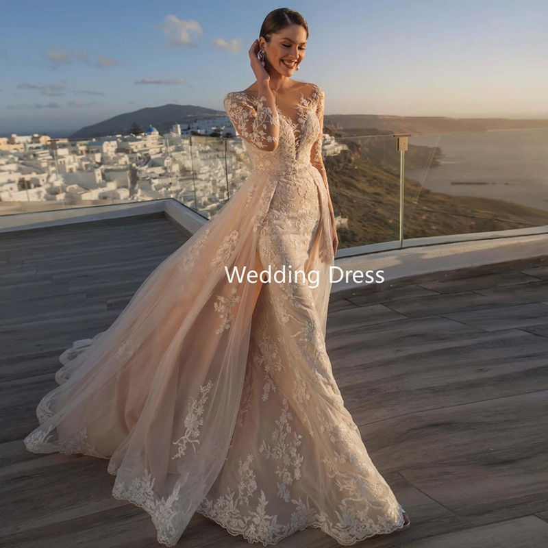 2025 New European and American Princess Bridal Fishtail Wedding Dress White Trailing See-Through Backless Lace Wedding Dress L Two-Piece Set