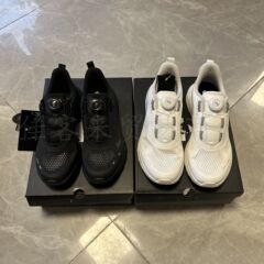 高品質の屋外旅行靴、春と夏の新しいメッシュ通気性ボタンスニーカー、滑り止め衝撃吸収ランニングシューズが広東省で製造されています