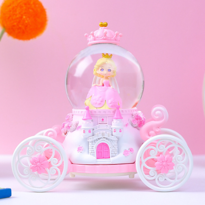 漫画のロリータの女の子の車のライトの雪の音楽のイルミネーションの水晶のボールのオルゴールの子供の学生の贈り物の卸売り|undefined