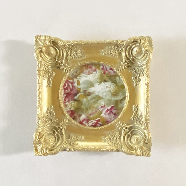 Wall retro photo frame