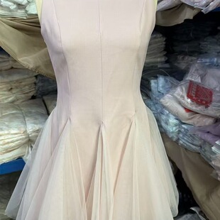 miuϵǧ��з�ɫ�����B��ȹŮ�Ī��ؽ^������ȹ�����W�������ȹ