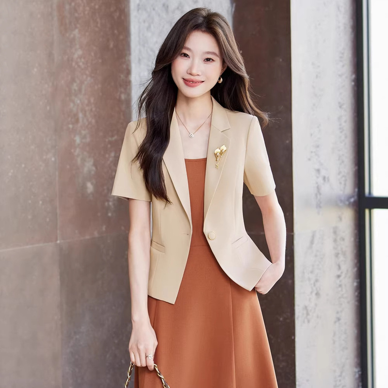 Thin Blazer for Women 2026 New Summer Style Short High-End Casual Blazer Two-Piece Set for Petite Women