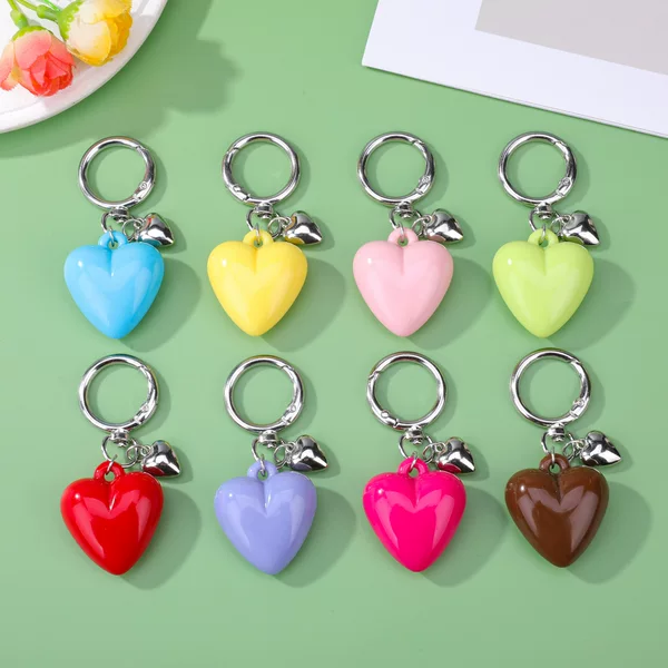 Creative Dopamine Large Resin Chubby Heart DIY Bead Keychain Ornament Pendant Cultural and Creative Gift Small Decoration