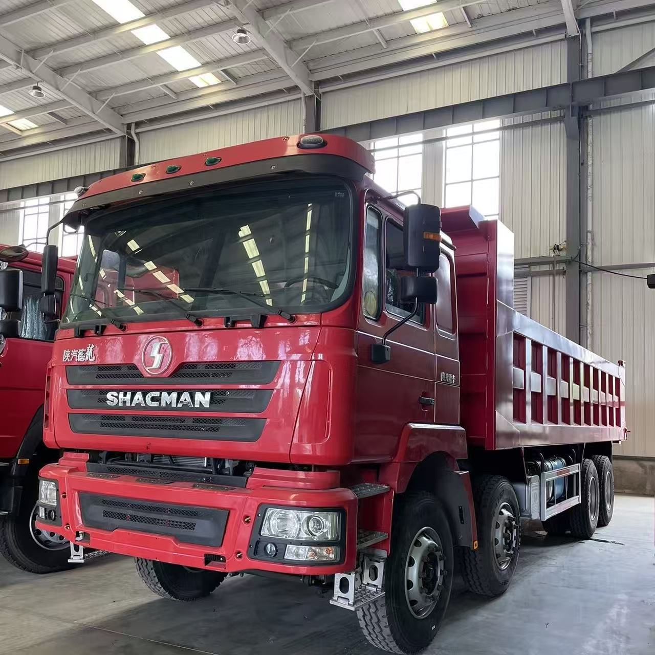 Cross-Border Supply of Shaanxi Automobile F3000 Heavy-Duty Dump Trucks 6*4/8*4, Overseas Engineering Vehicles, and Dump Trucks