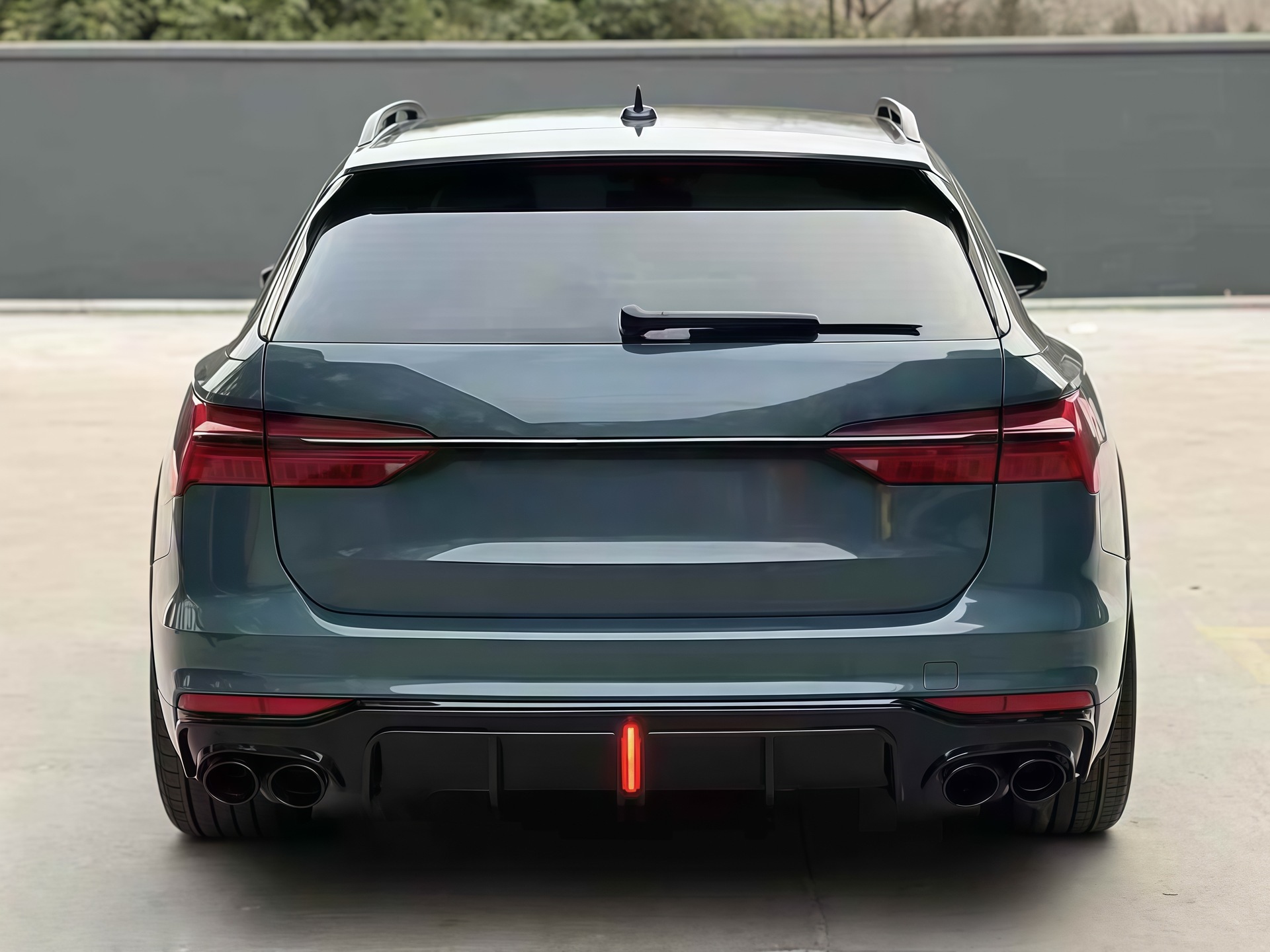 Suitable for Audi A6 Allroad models from 2019 to 2025, this includes a modified rear lip, exhaust tips, and a black "Black Warrior" lower lip