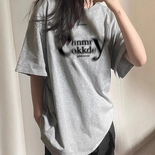 ӡ�����·�Ů���˸߼���Ӣ����ĸ���и�ζС���¼��޶���T��ԭ��