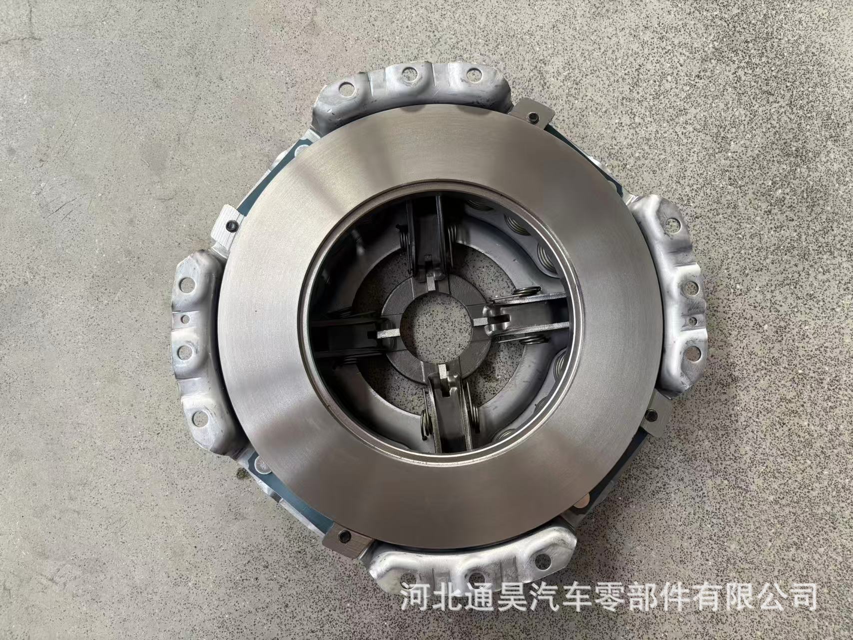 Cross-border foreign trade HNC519 clutch pressure plate suitable for Hino 325mm trucks, custom-made by the source factory
