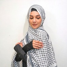 围巾格子印花头巾软披肩和包裹女性 Foulard 设计师帕什米纳班达