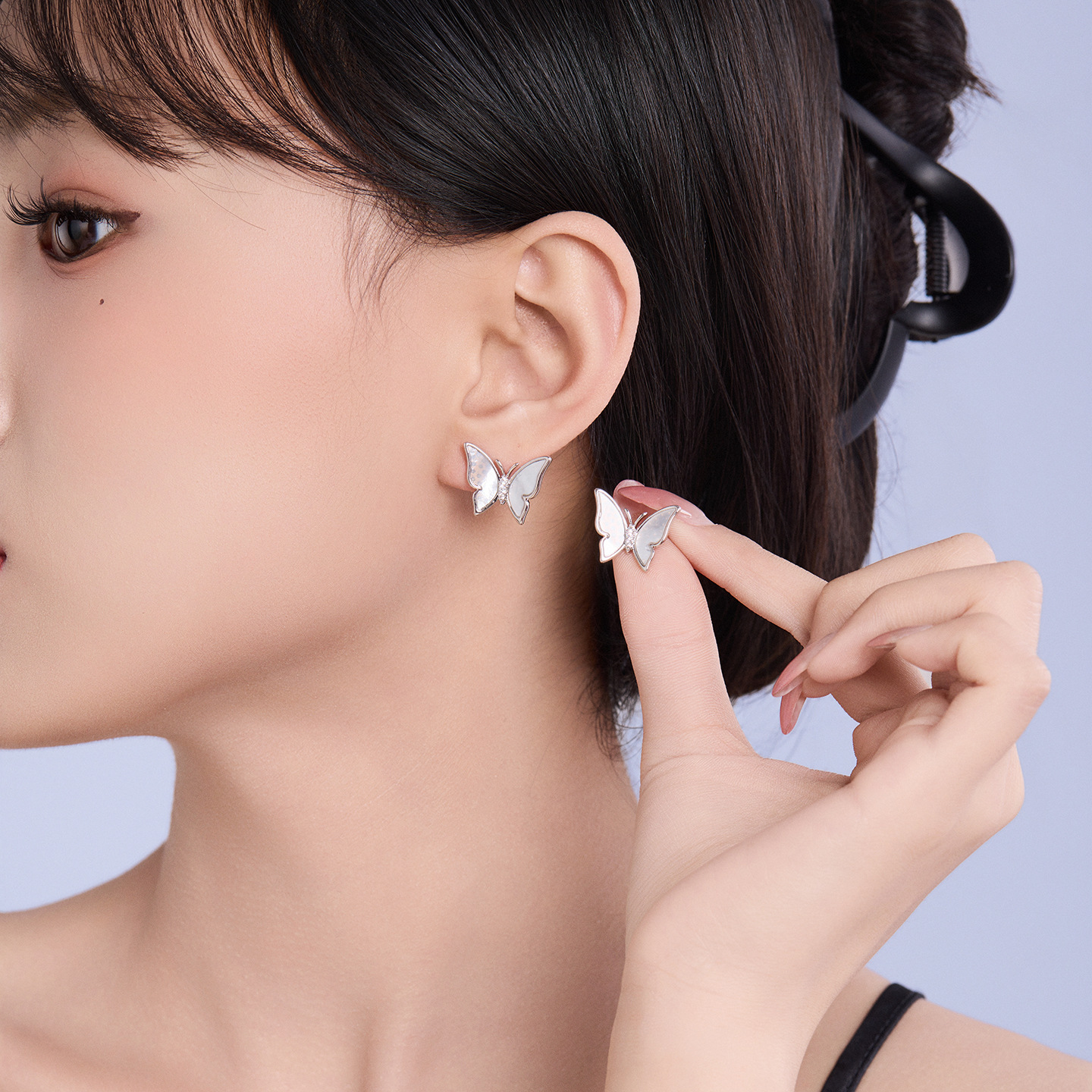 Xuping verano brillante mariposa frita pernos de nicho simple diseño suave aretes de viento pequeño temperamento pendientes mujeres