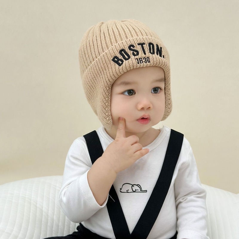 ボストンキッズの帽子のアルファベットの毛糸の帽子の赤ちゃんのニットの帽子の赤ちゃんの秋冬の保温の帽子の男女の組み合わせ|undefined