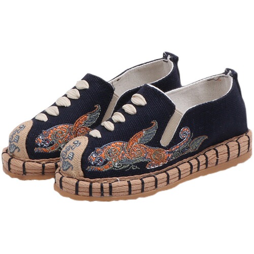 Chinese style boys' shoes retro low-top slip-on canvas shoes Yunnan Korean version anime girls breathable toddler shoes