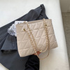 Fashionable capacious shoulder bag, one-shoulder bag