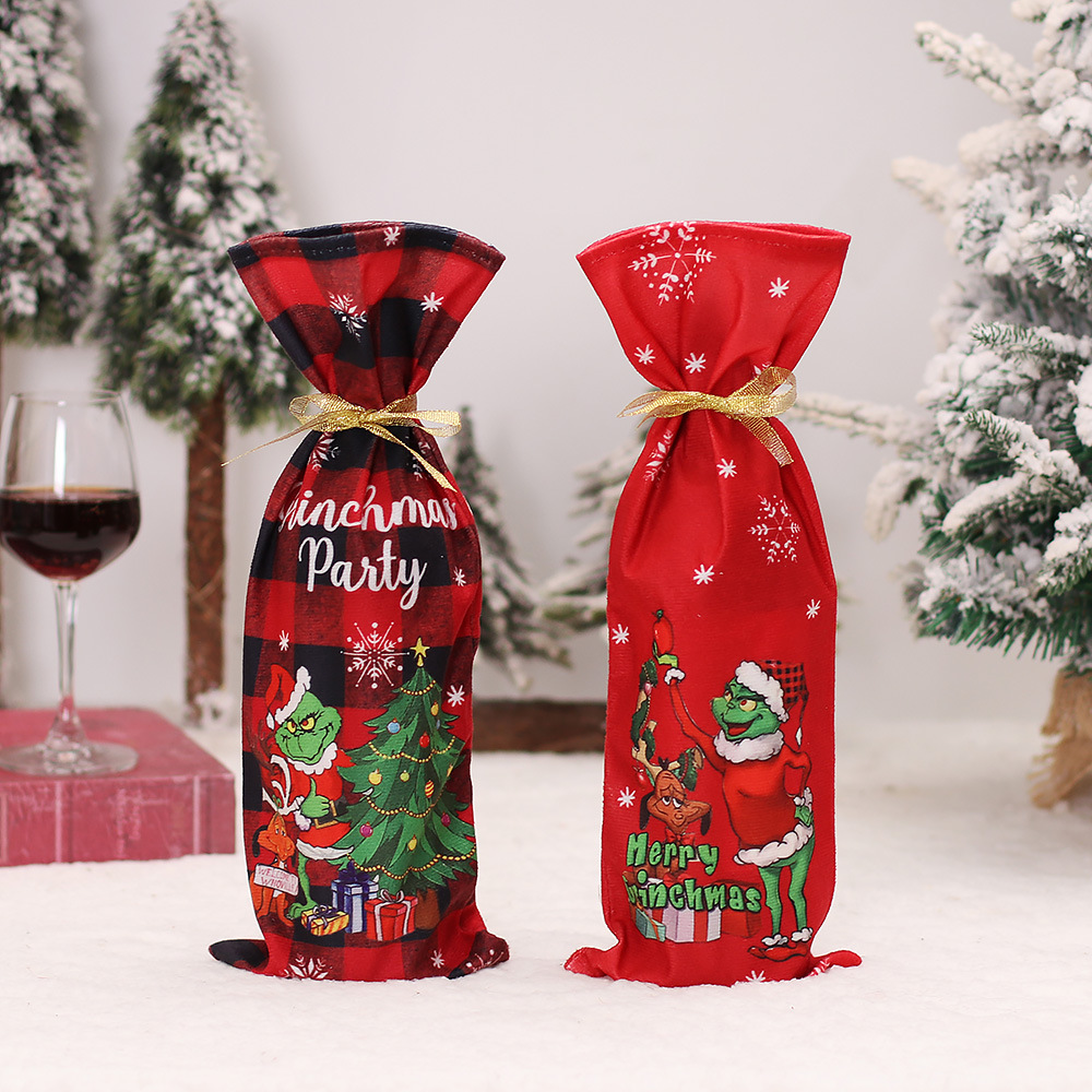 Christmas scene decoration props Green M...