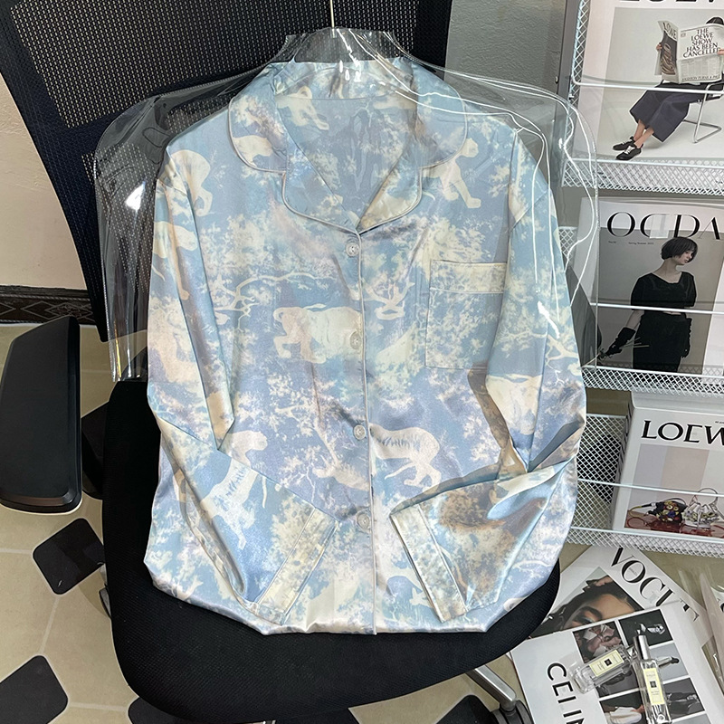 Pijamas de seda artificial para mujeres 2023 Primavera y otoño de manga larga de seda de hielo suelta talla grande traje de mujer de una sola pieza de entrega