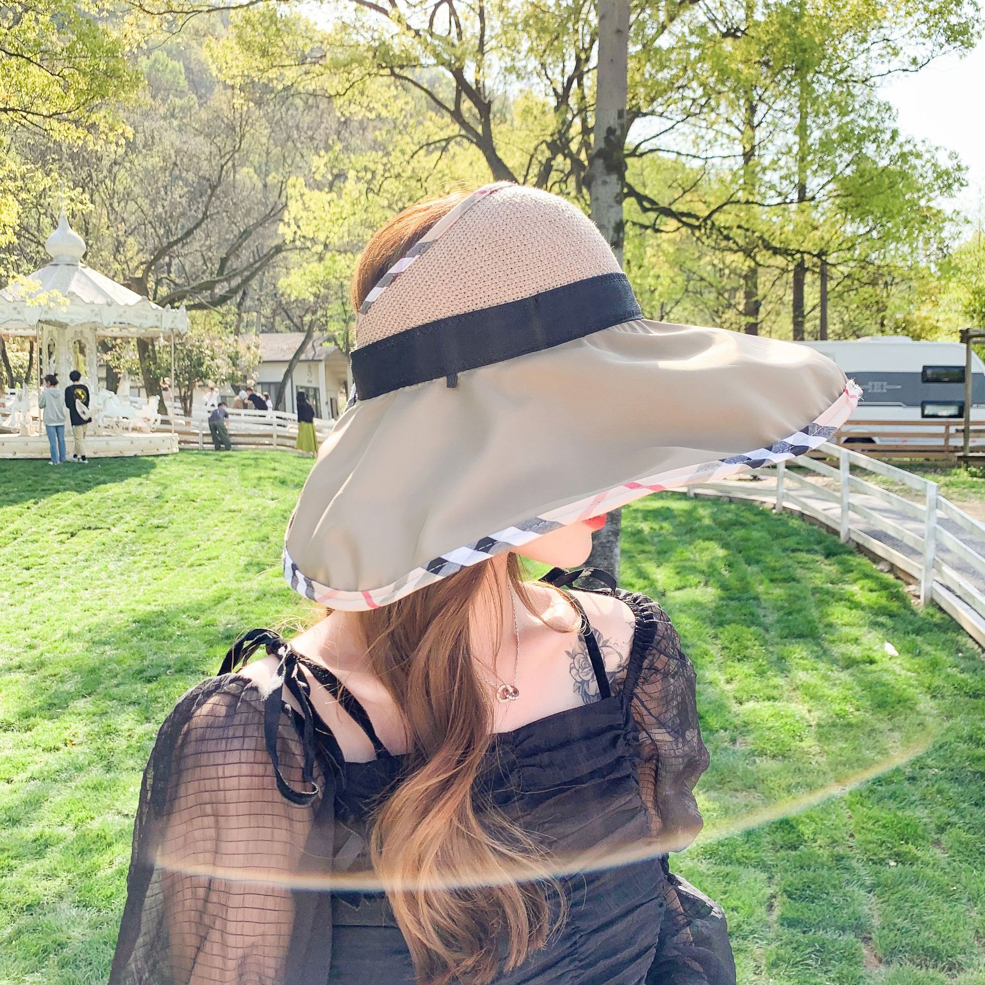 Fashion Contrast Color Large Brim Shade Foldable Sun Fisherman Hat Wholesale display picture 1