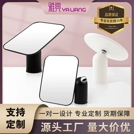 化妆镜;零钱包;化妆包