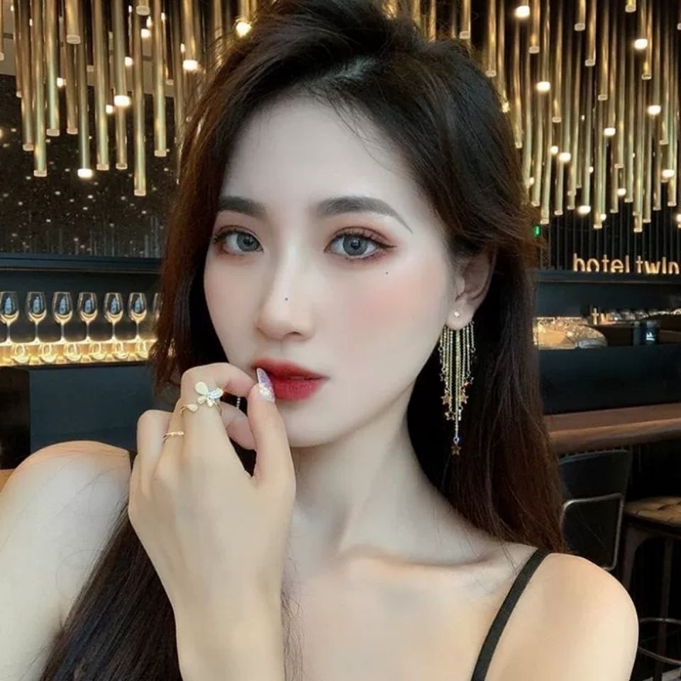 retro star long tassel earrings