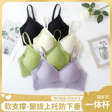 �o�۾۔n����Ů����С�ز��ձ��o�Ȧ˯������ո�����´�����Ů