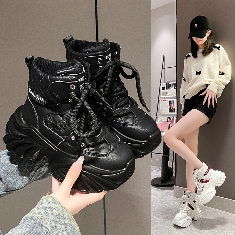 유럽 스타일 두꺼운 밑창 하이탑 여성용 2025 가을 신상품 크로스보더 대형 사이즈 캐주얼 여성 부츠 키높이 운동화