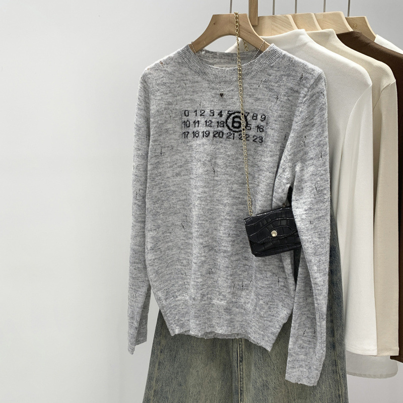 Letter Printed Ripped Hollow Knitted Knitwear for Women Autumn and Winter 2025 New Style Lazy High-End Inner Pullover Knitwear