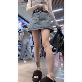 复古牛仔半身裙女2026夏季季宽松显瘦防走光高腰包臀a字短裙裤子