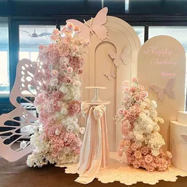 气球;场地布置道具;拉花、彩带