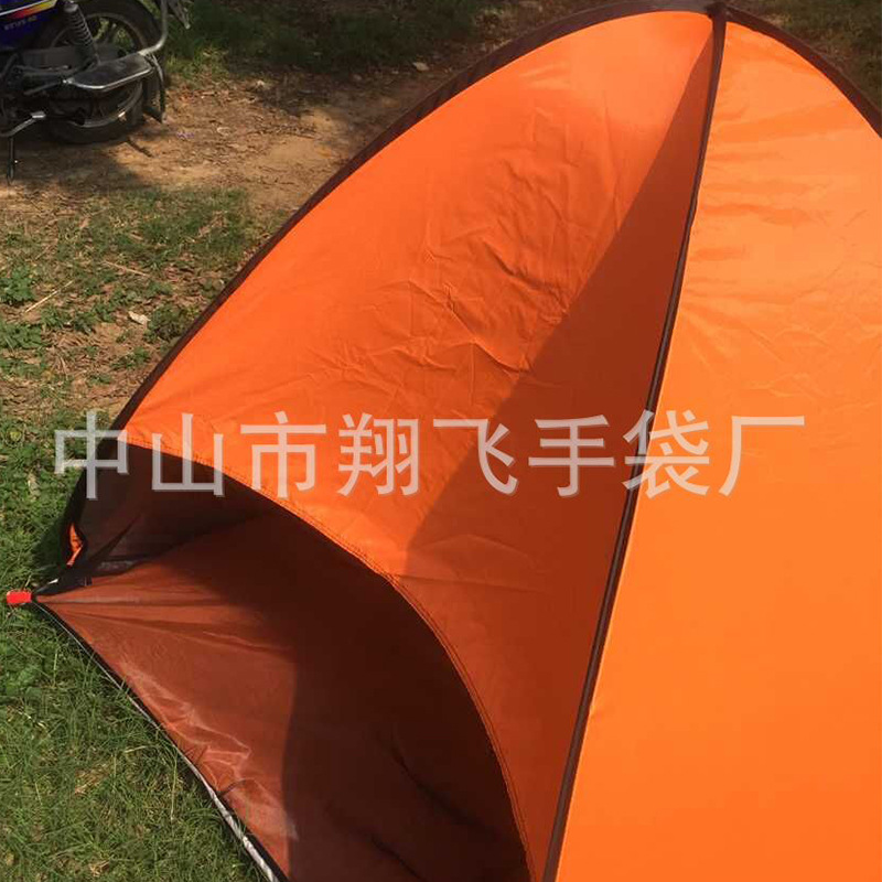 Simple foldable travel tent