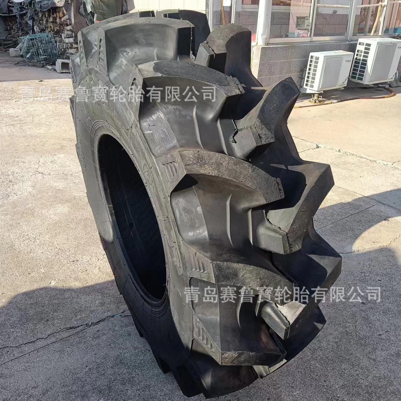 联合收割机轮胎 19.5L-24 水田高花轮胎