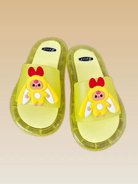 Baby three years old yellow