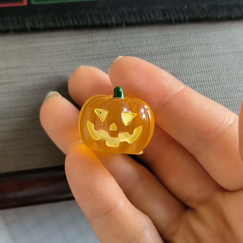 ハロウィン装飾材料悪魔カボチャ樹脂装飾品発光カボチャトウモロコシ DIY ジュエリーアクセサリー|undefined