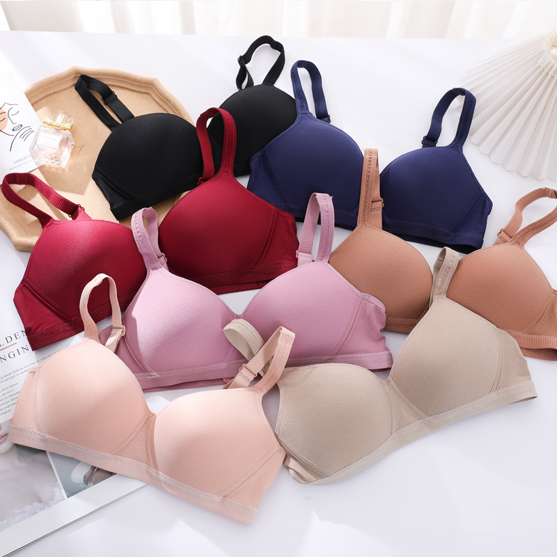 Fábrica de stock sin anillo de acero ligero delgado y transpirable sin ropa interior esponja, gran pecho pequeño sujetador anti-caída