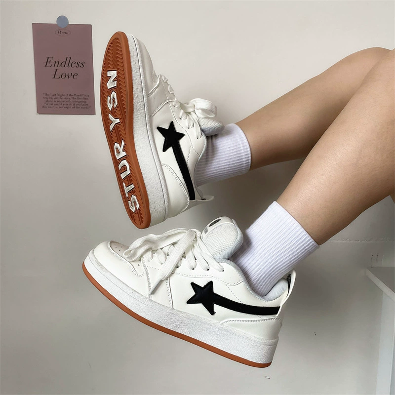 Кроссовки Star для женщин, лето 2025, женская обувь, американский ретро стиль, белые кроссовки на толстой подошве, спортивные повседневные туфли для студентов