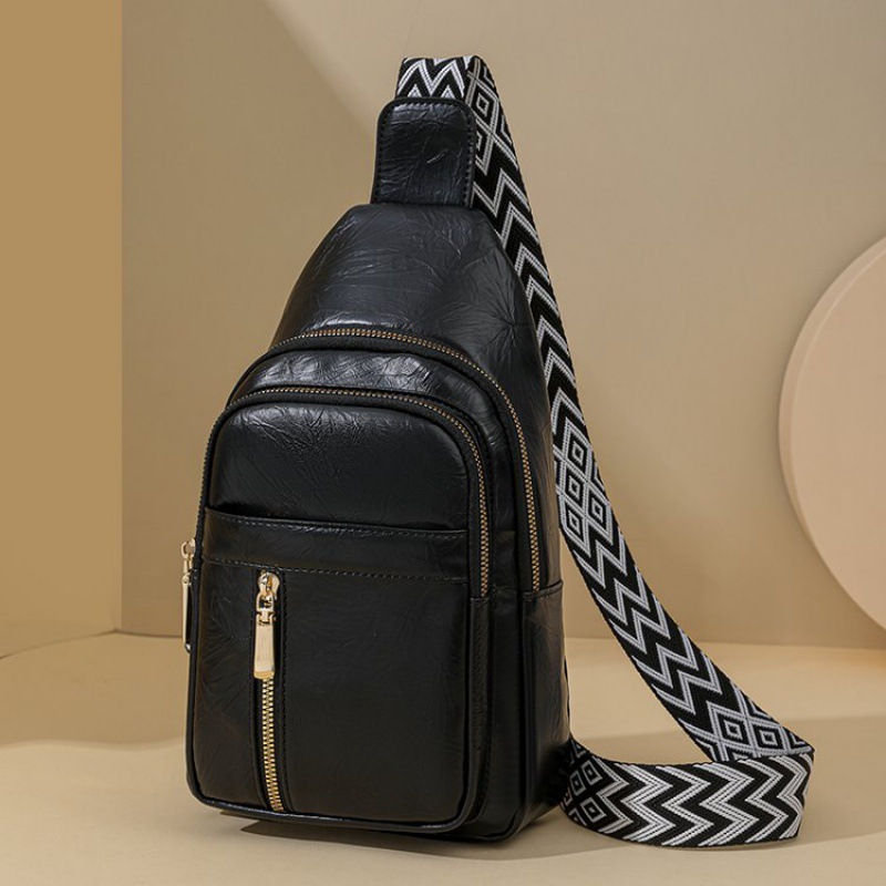 Bolso de pecho de talla única 2024 verano PU mensajero moda diseño fresco ocio todo fósforo viajes al aire libre moda todo fósforo