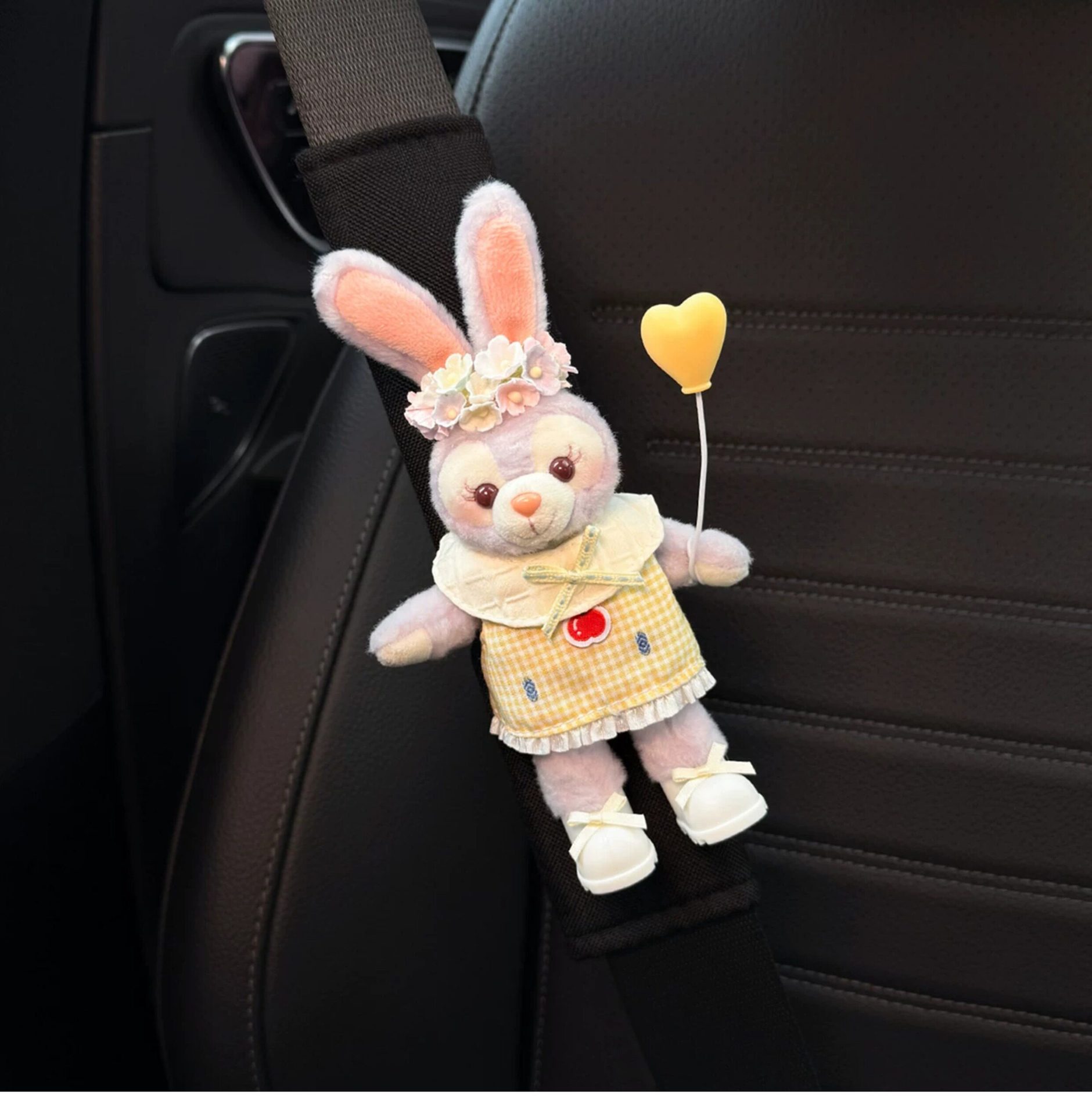 Cute Car Seatbelt Shoulder Pads for Women, Anti-Wear Clothing for a Couple, Featuring Linabell and Stellalou