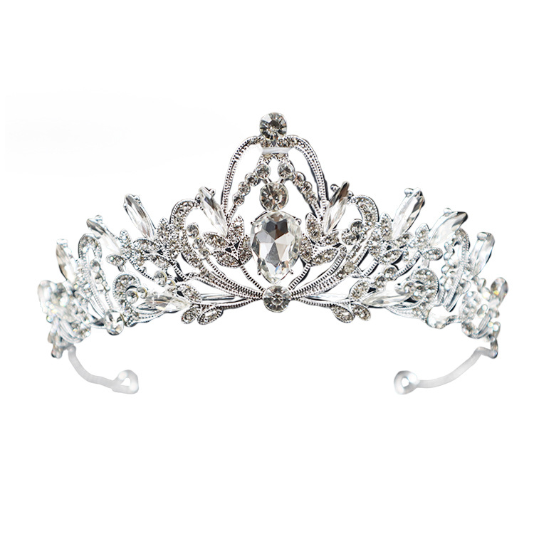 Corona de diamantes de imitación de alta gama estilo INS para fiesta nupcial, elegida por influencers para sesiones de fotos.