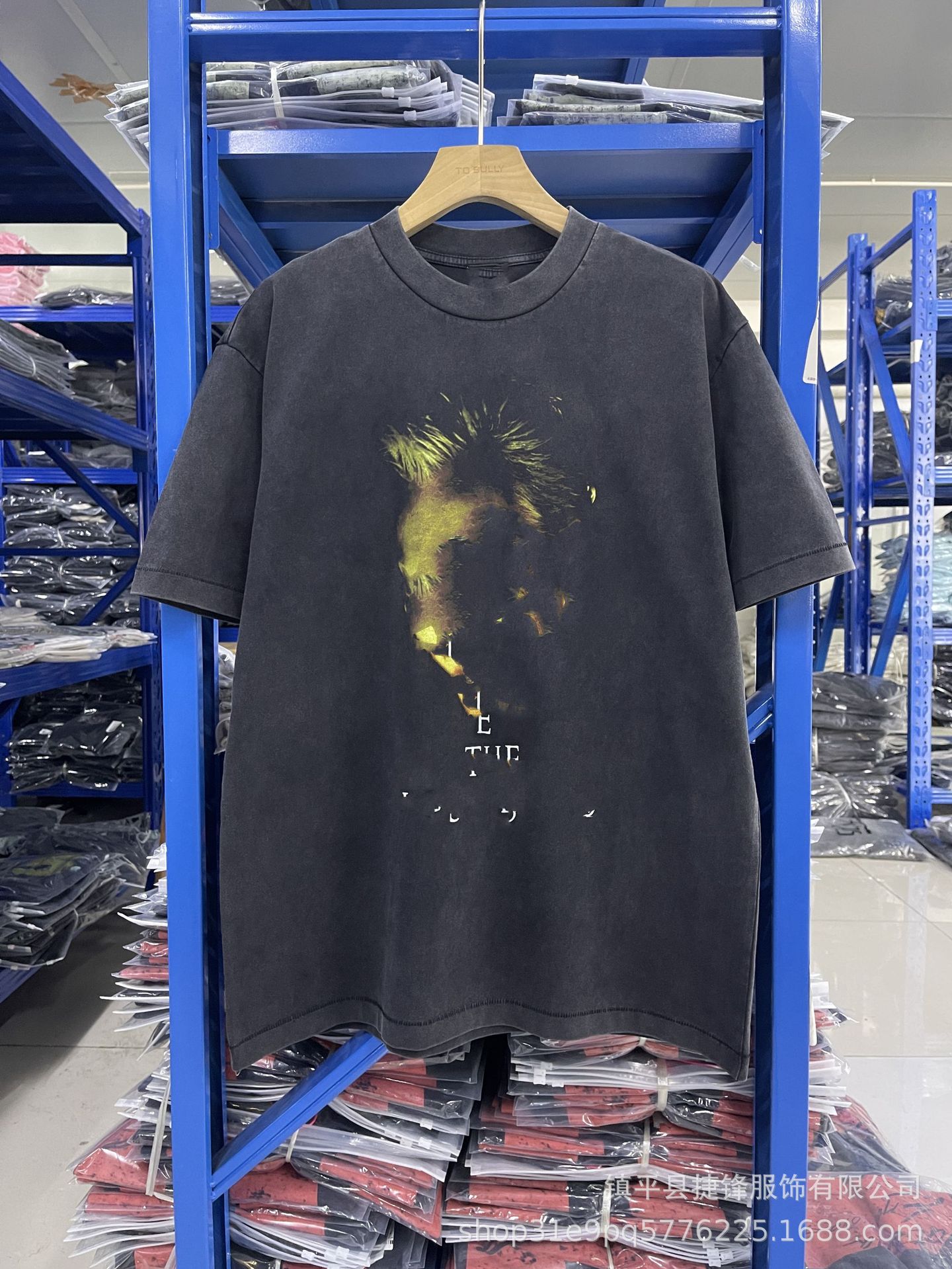 クロスボーダーの新型欧米のファッションブランドのレトロな水洗いは古い落書きをします。