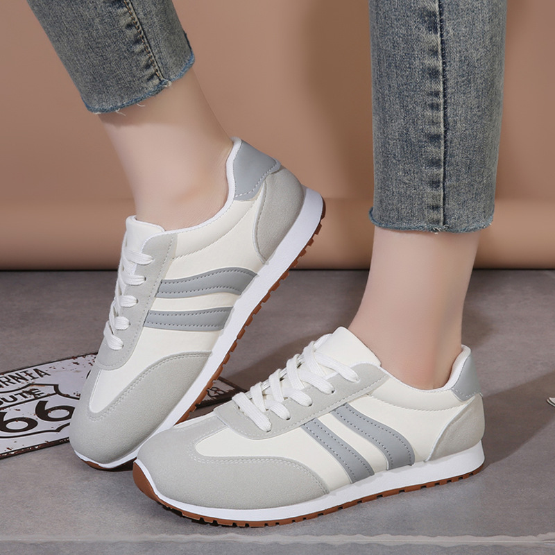 2026 primavera nuevos zapatos casuales de moda versátil zapatos de carrera transpirables deportivos ligeros zapatos de mujer grandes al por mayor transfronterizos image 1