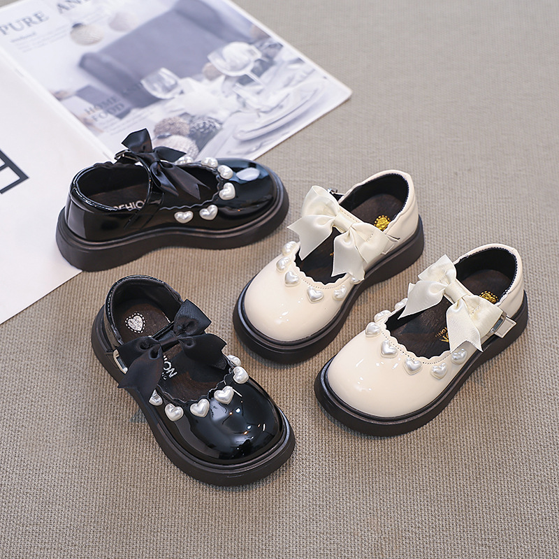 Zapatos de cuero para niñas 2025 primavera y otoño nuevos niños princesa Marizhen zapatos zapatos de espectáculo para niñas zapatos de perlas de arco