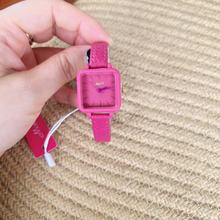 米莉莎学院风多巴胺气质潮流小众指针方形学生文艺chic时尚手表女