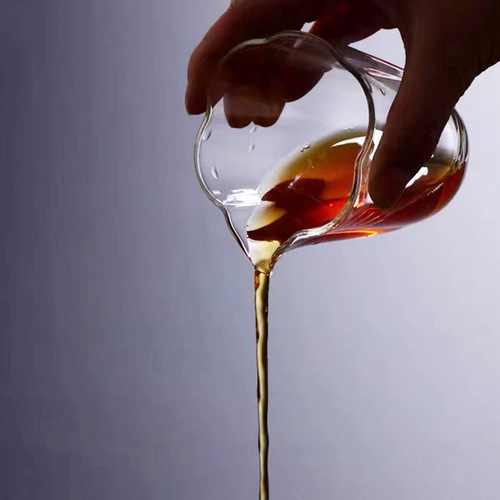 供应花瓣公道杯手工玻璃茶海鹰嘴分茶器公杯中式透明玻璃公杯