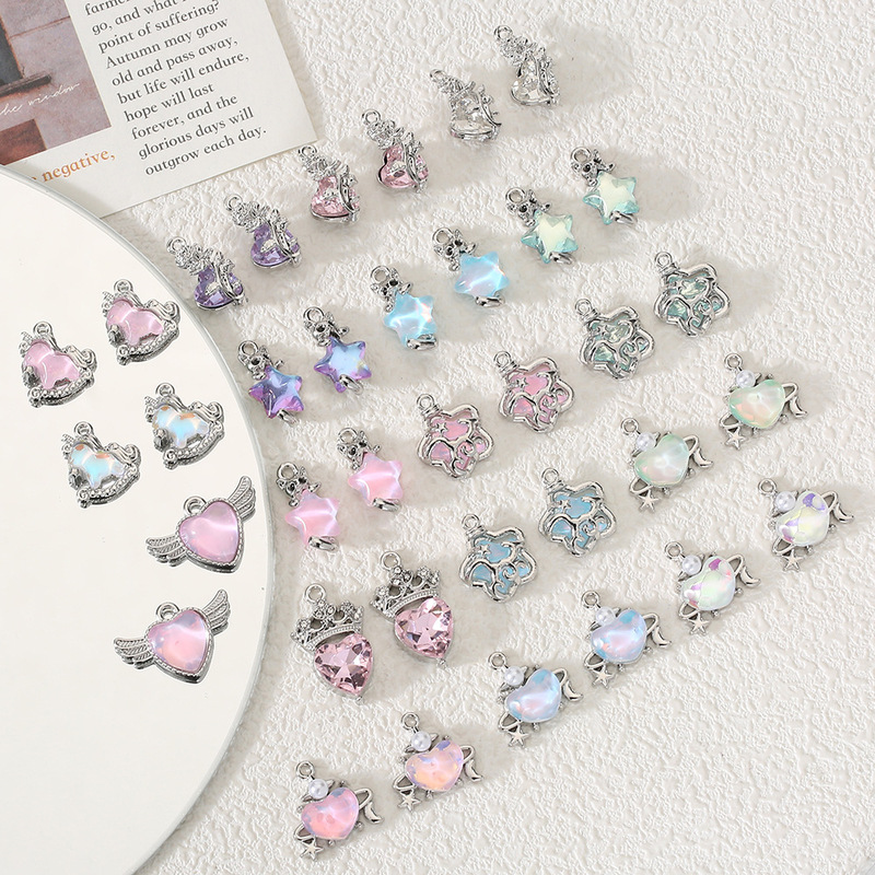 Heart-Shaped Unicorn Cat's Eye Diamond-Studded Light Luxury High-End Pendant Handmade DIY Necklace Bracelet Accessory Materials Loose Beads Heart-Shaped Unicorn Cat's Eye Diamond-Studded Light Luxury High-End Pendant Handmade DIY Necklace Bracelet Accessory Materials Loose Beads