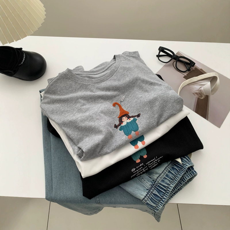 Three-Dimensional Cartoon Embroidery Hat Doll Print Short-Sleeved Women's Summer Thin Snowflake Cotton Loose Round Neck T-Shirt
